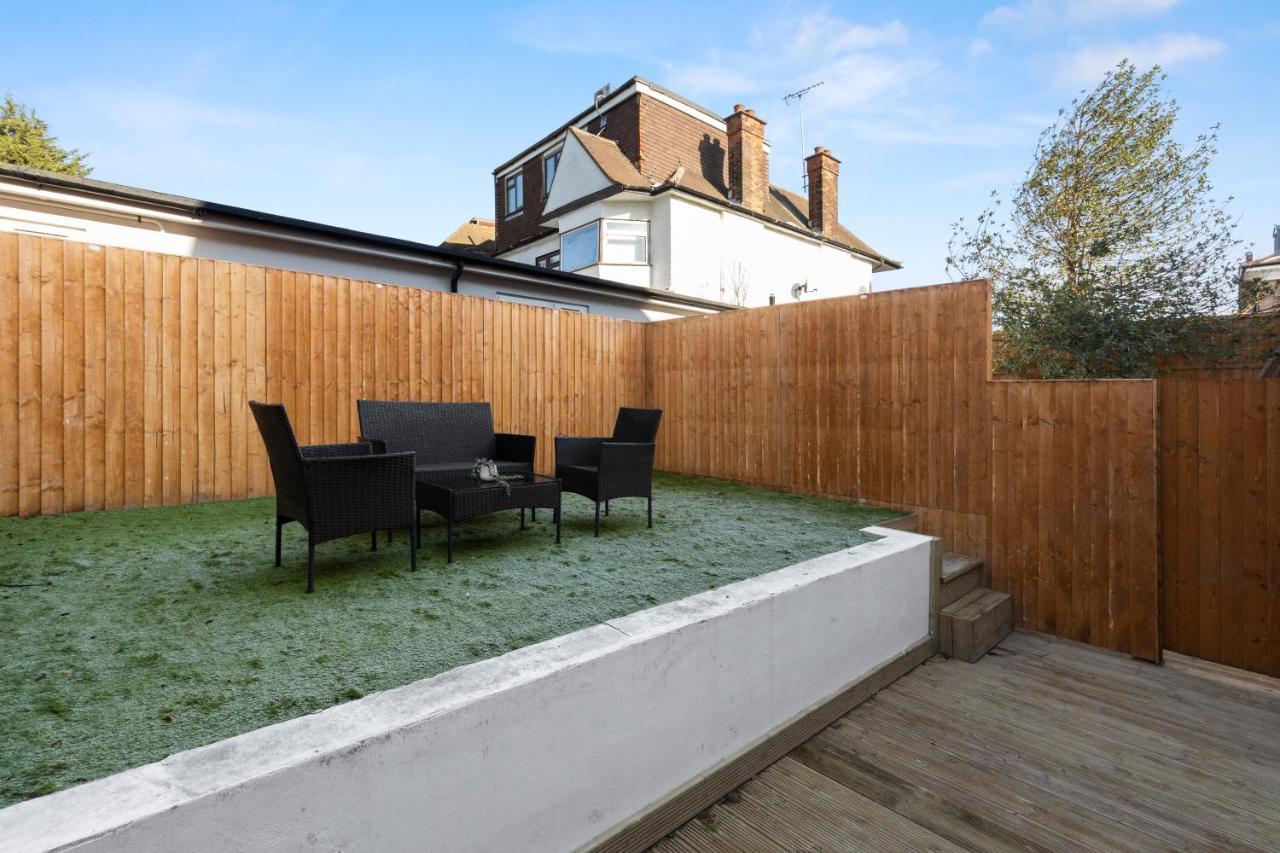 Star London Vivian Avenue 3-Bed Oasis With Garden Lägenhet The Hyde Exteriör bild